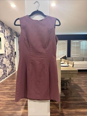 La Belle Sleeveless Mauve-Purple Sheath Dress